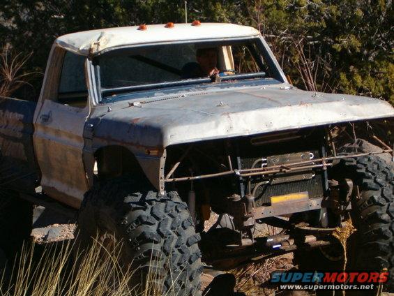 hpim1112.jpg Eric's rig gettin it.....Unstopable.