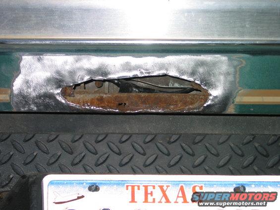 sound-deadening-020.jpg Rust Spot Up Close