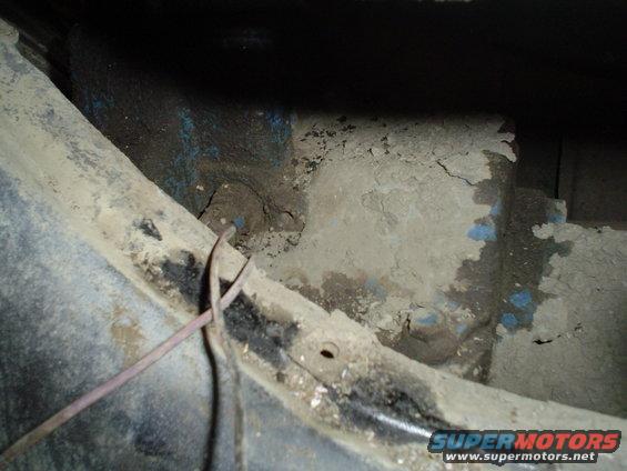 location of Np-435 R switch