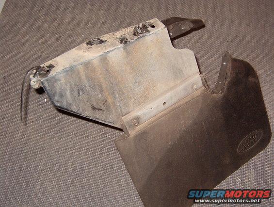 mudflapsrear.jpg SOLD D2 Rear Mud Flaps USED
Both, with some hardware
These go in front of the rear wheels, under the body.