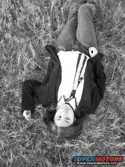 glograss2_bw.jpg 