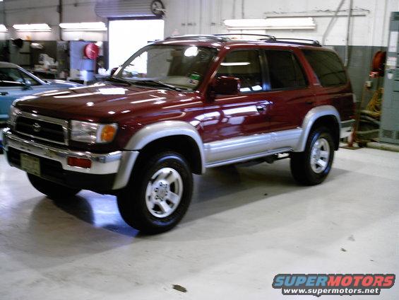 Maroon 1996 Toyota 4Runner, 3q front view
