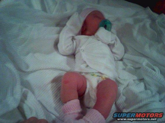 angelina.jpg my crumby's first day in the world