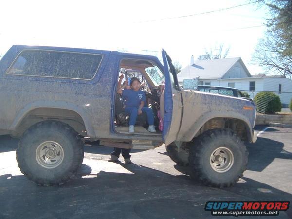223032472_l.jpg muddy with 40's