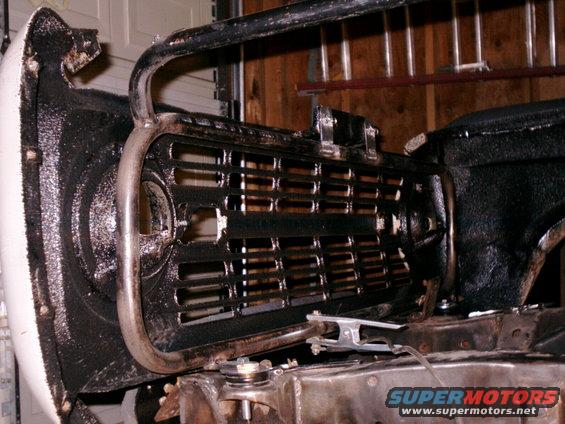 67-bronco1-019.jpg One more of the core support, Dzus tabs hold on the fenders and grill.