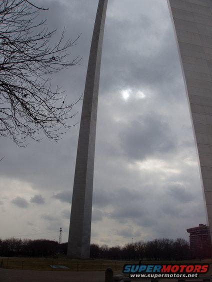 Gateway Arch under cloudy sky