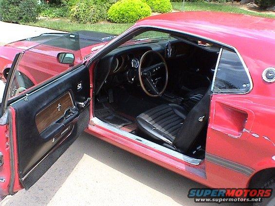 interior.jpg Interior