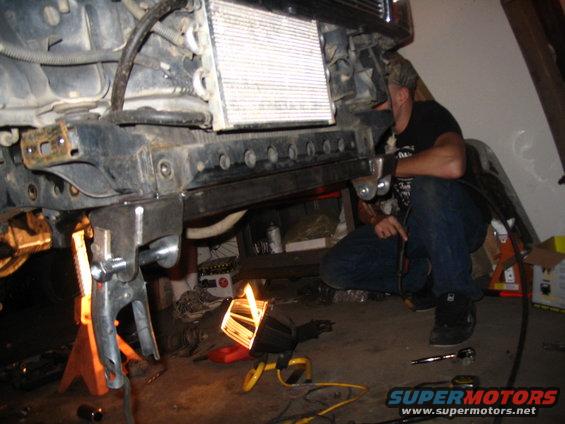 sas-007.jpg hanger tacked up