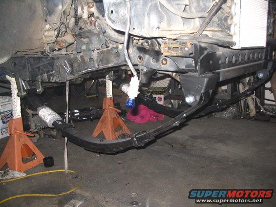 sas-009.jpg springs hung