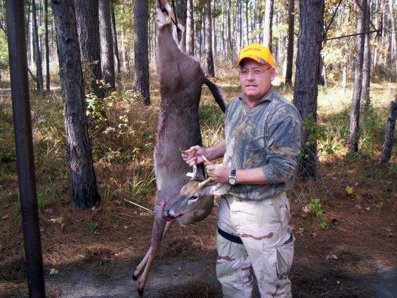 hl--buck.jpg Bulldog - Dec 2005