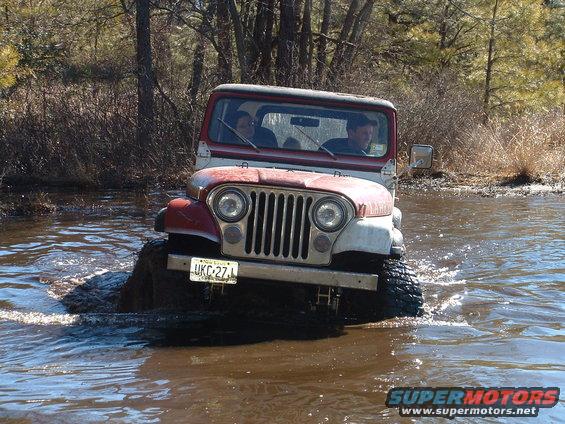jeep2.jpg Jeep 2