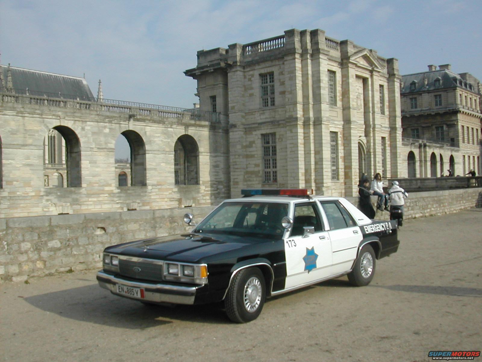 1991 Ford Crown Victoria