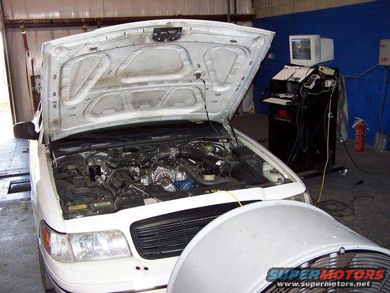 4 aborted Dyno Runs
1 succesful sprint
Unable to keep TC Locked-up in 3rd
218/234;  237/276  (tentative)
14.89 @ 92.17
(see abortpointsequence for dyno screens from cut-off of 3rd run)