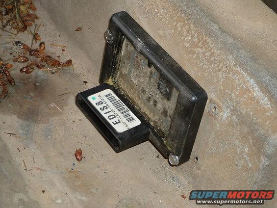 edis_inst1.jpg EDIS Module mounted in location previously occupied by the DuraSpark II module