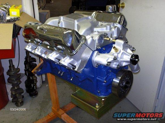 DONE. This is what it looked like on the day that we picked up the engine from Duffee Motorsports. It's now officially a 484ci engine. The bore that my engine builder went with was dictated by the piston rings. He could have gone bigger, but 484ci is fine for me. The bore and stroke is 4.320 x 4.125. I was really glad to be able to use the original valve covers, because they clear the Baer master cylinder.