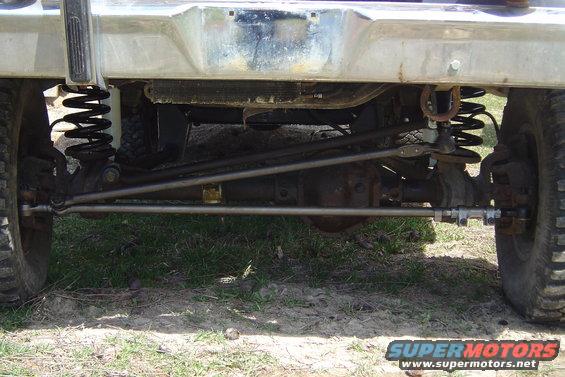 keith-pictures-024.jpg Cross over steering........Good Bye Y-link!