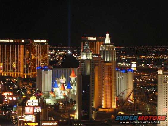 vegas52.jpg 