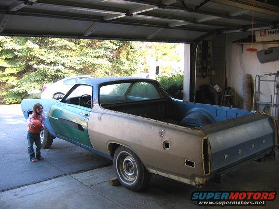 comppppp-089.jpg On and ready to paint. One side, three colors.