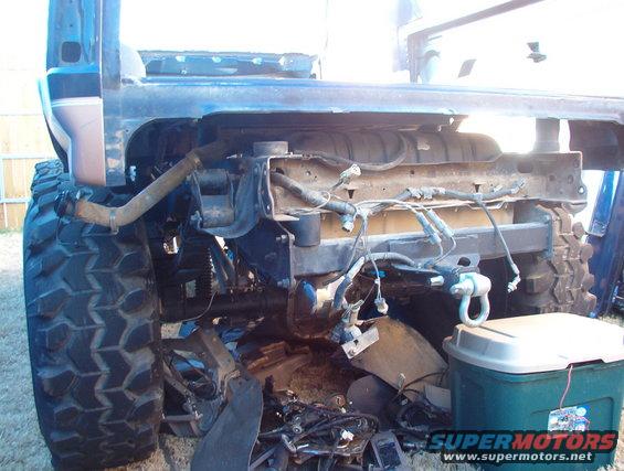 72lr.jpg The only thing holding the body on now is gravity.