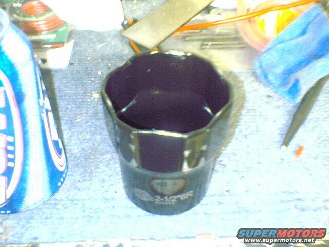 Socket wrench with 2-1/2" 6R marking