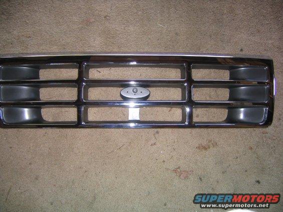 grille.jpg New chrome and argent grille