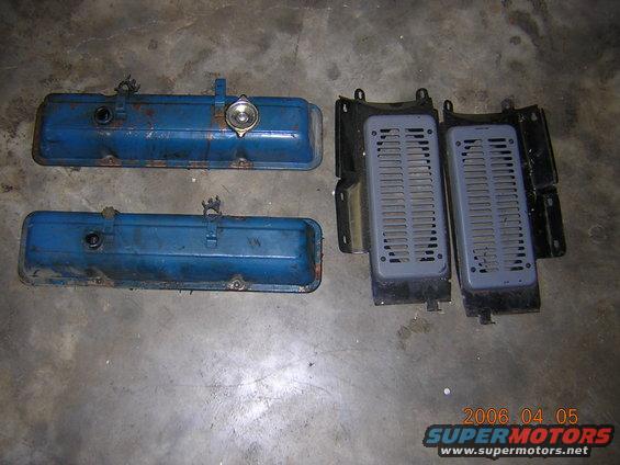 valve-covers-and-brackets.jpg valve covers and brackets