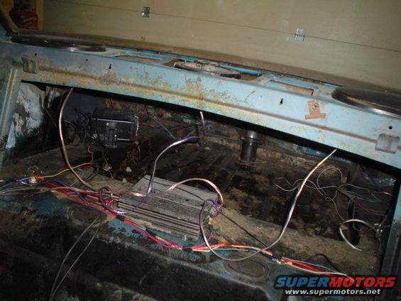 140 watt amp for the 6x9's