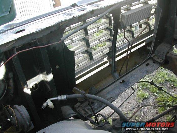Front grille and radiator support assembly