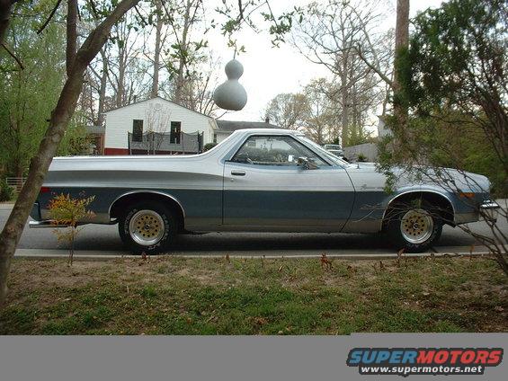 Side view of a 1975 Ford Ranchero, two-tone blue and silver