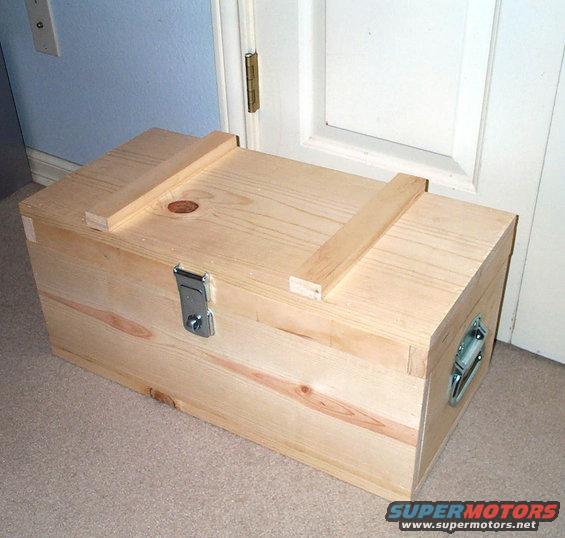 ammo-box1.jpg 