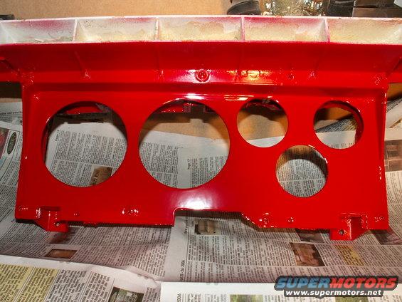 new gloss red gauge panel....should make nice contrast