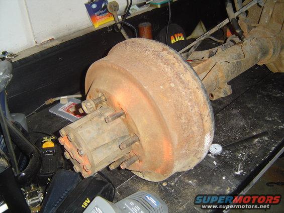 dsc03013.jpg Big Drums compared to the 9"! Disc conversion? I think so...