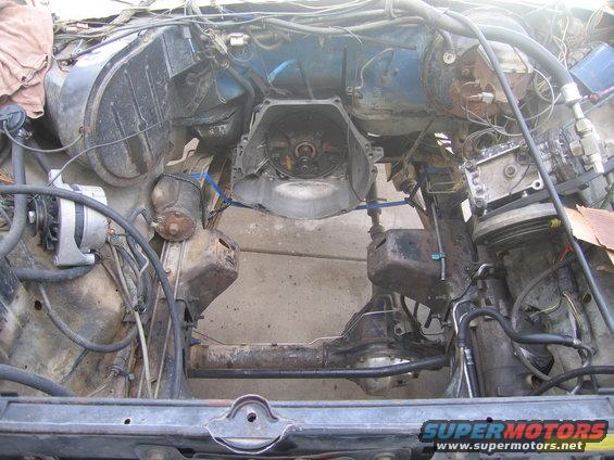 img_3742.jpg Empty engine bay waiting to receive it's new big block.
