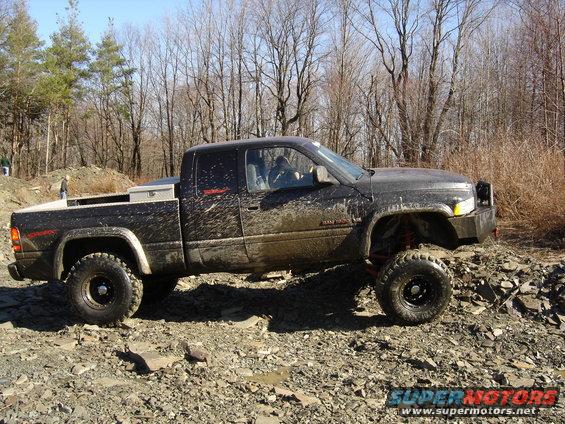 dsc00993.jpg climbing some rock piles