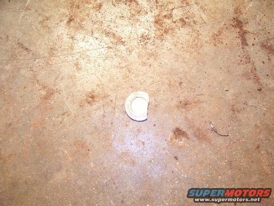 100_1631.jpg Top of one of the caps.