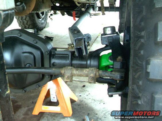 radius arm axle mount
