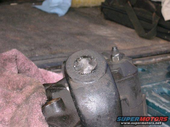 pitman-arm-1-of-2.jpg Pitman Arm side.