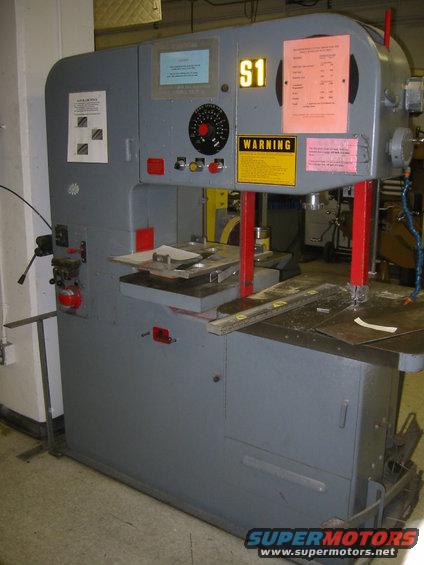 1515196_img.jpg the bandsaw