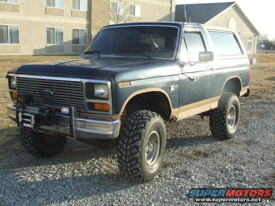 1986 Ford Bronco with winch and lifted suspension