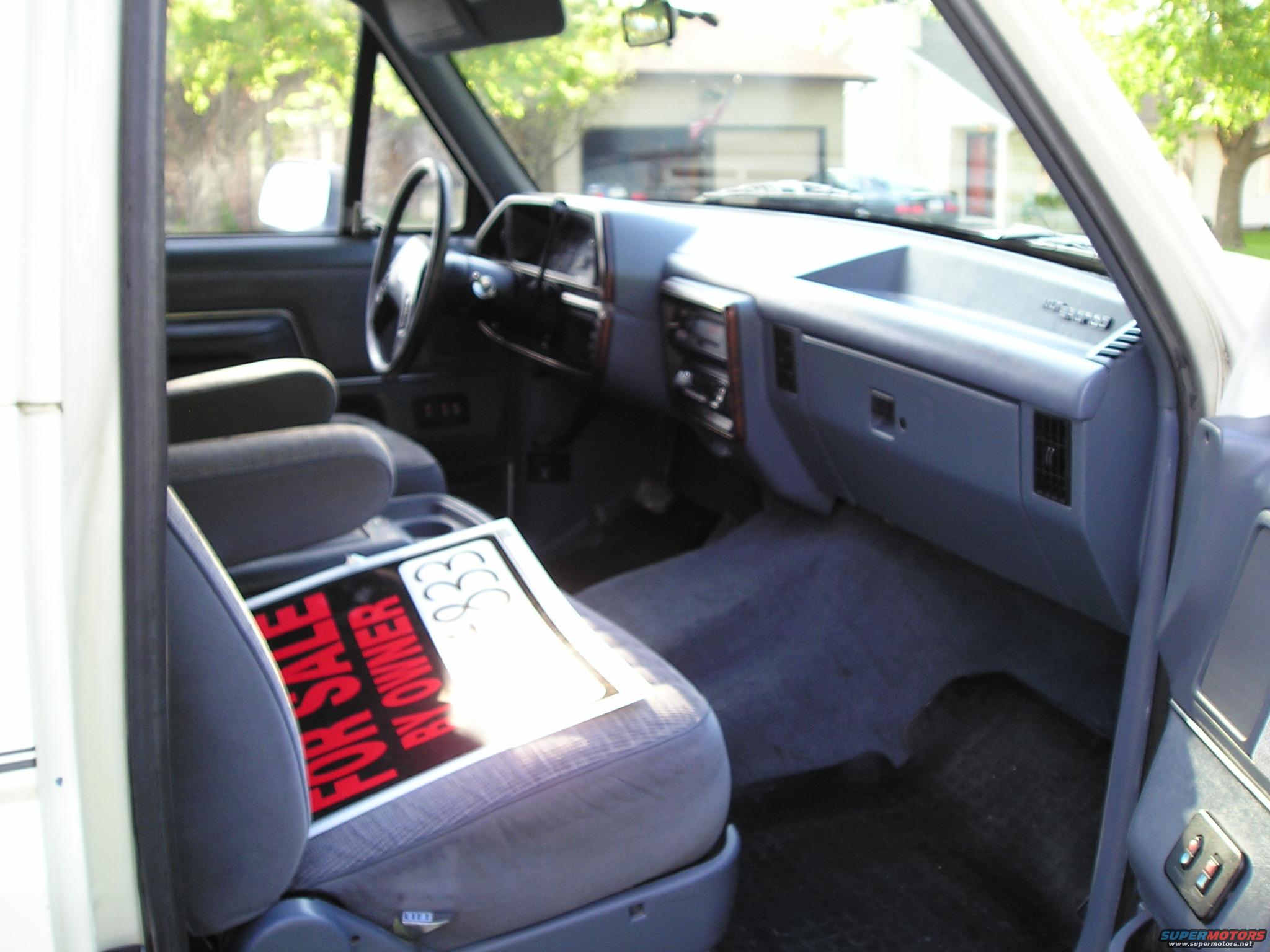 1990 Ford Bronco photo