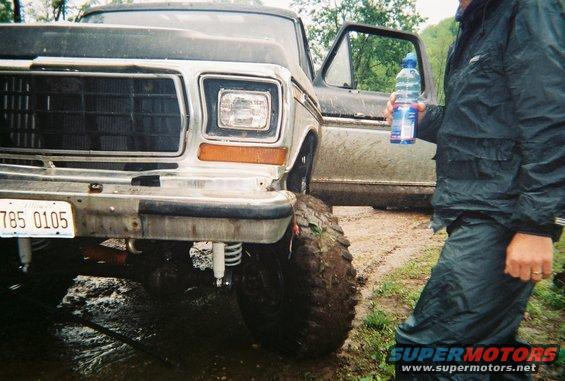 55200619.jpg Broken Tie rod Adjusting Sleeve.  Caused by a stump I ran into on the main road because I wasn't paying attention.