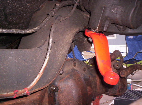 The New Pitman Arm

We brock 2 arms of a Pitman Arm Puller that we bought from Harbor Freight. 

$15.99