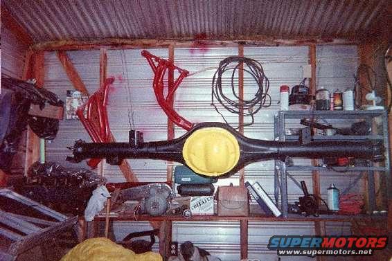 img05_9_inch.jpg th new Currie Housing, th current housing is leakin from a spun out bearing.