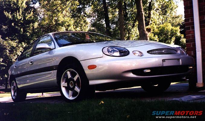1999 Ford Taurus