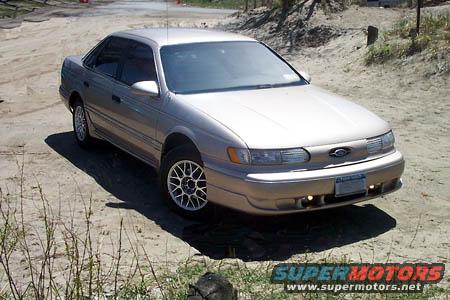Ford Taurus