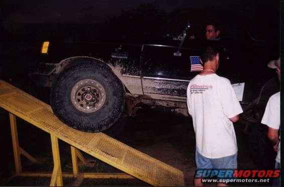 pict0039.jpg I managed 61 1/2" up the 30 degree ramp.  I'll do better next time!  I really buried those 37s in my front fender!  Very glad I trimmed the fenders!