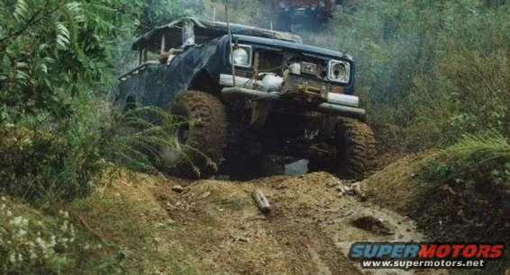 darron.jpg Darron Buchanan's Scout leading the way up out of Twister 3.