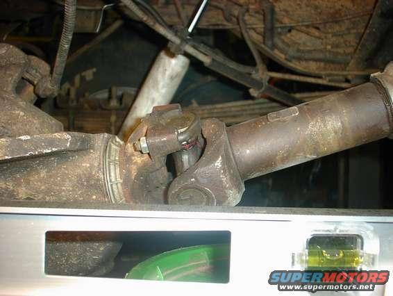 pinion_angle_1.jpg Pinion angle after the shackle flip. The level is there for reference, but I dont  know how much help it is. I'm not using any shims, not even the factory ones. Just the leaf springs on the perch.l