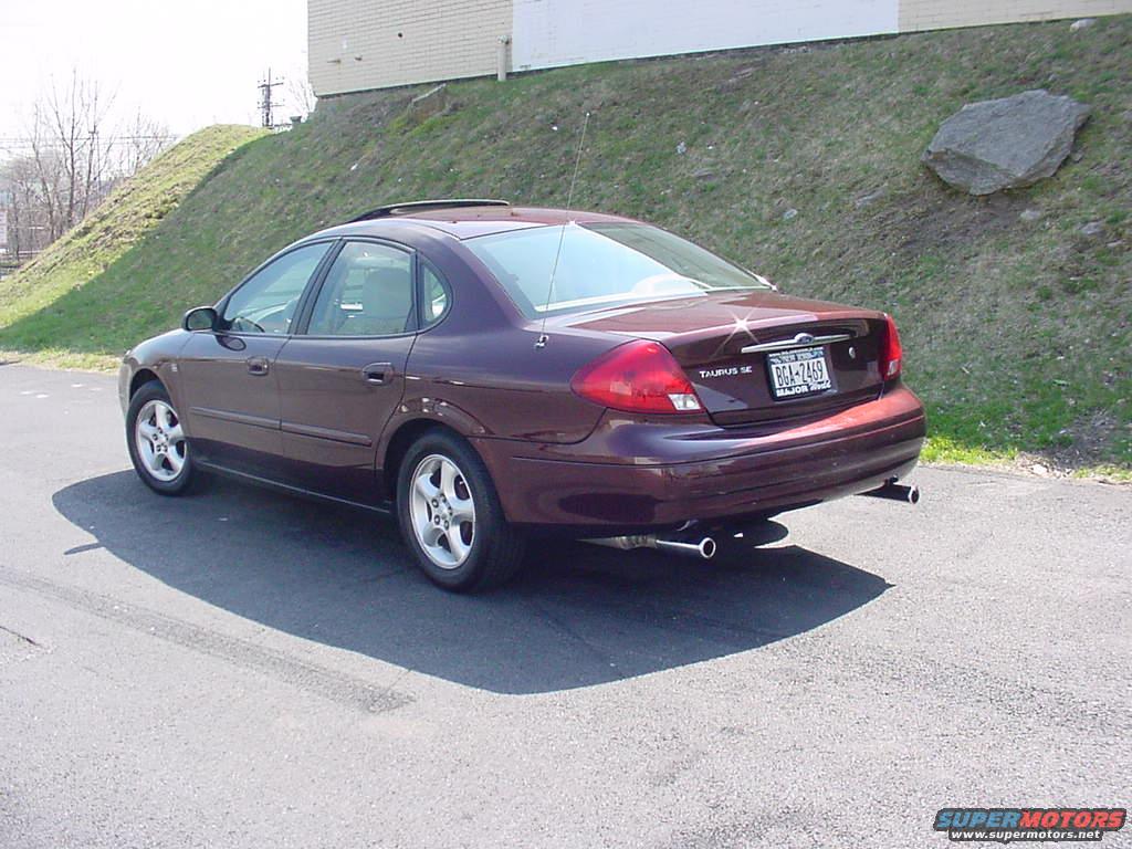 2000 Ford Taurus