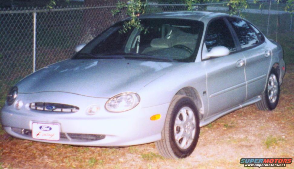 1998 Ford Taurus
